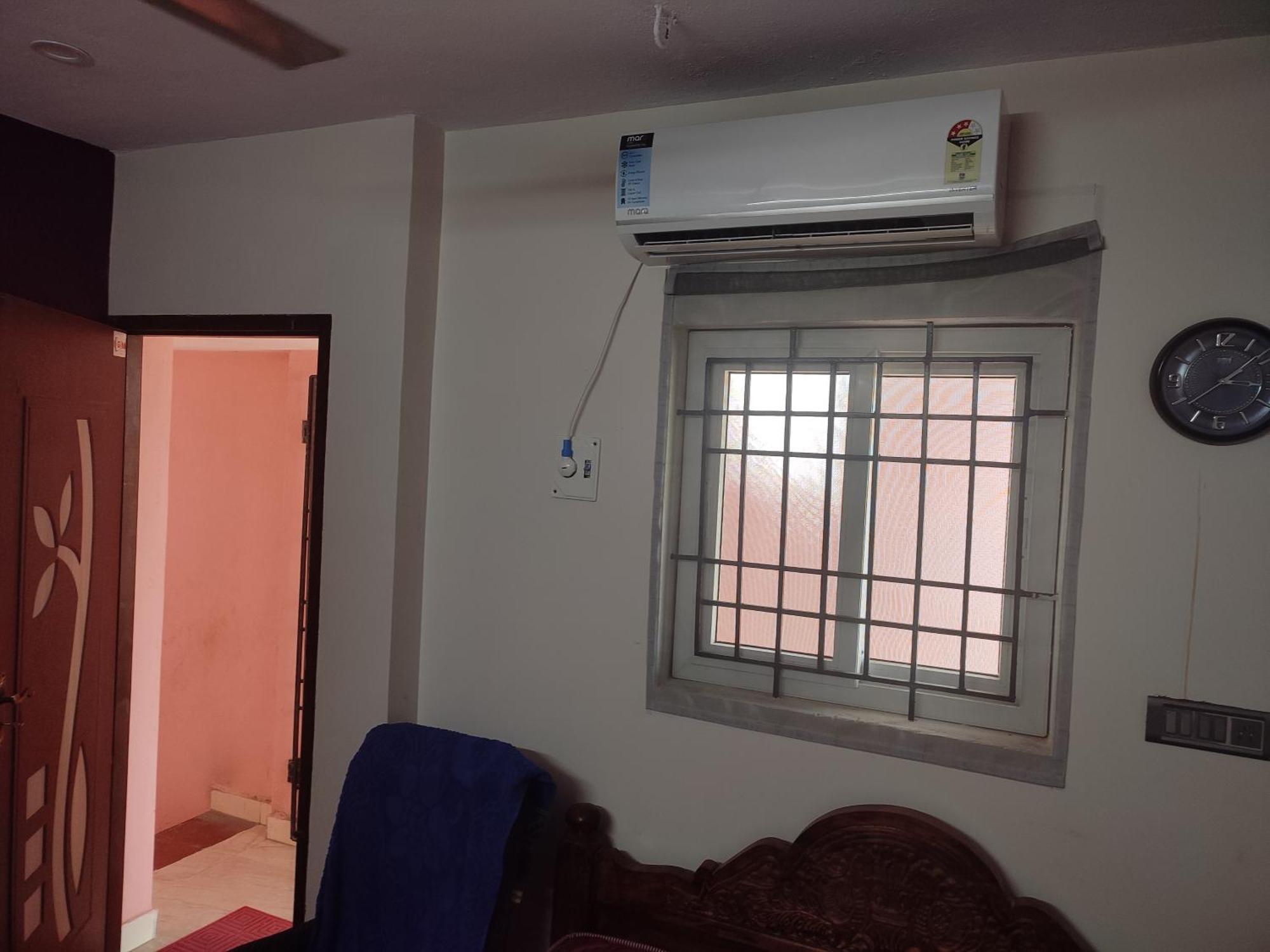 Blue Diamond Apartment Ченай Екстериор снимка