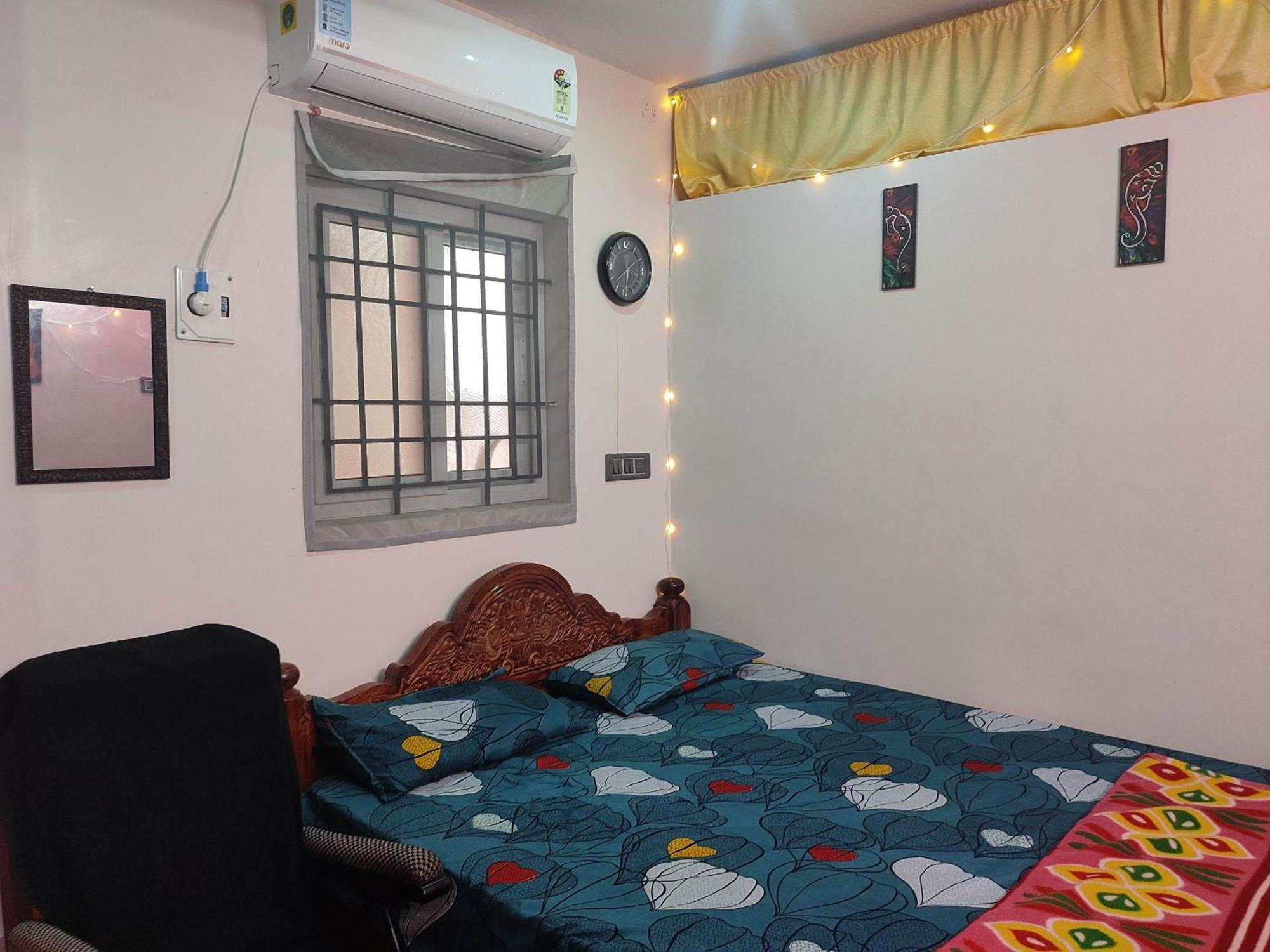 Blue Diamond Apartment Ченай Екстериор снимка