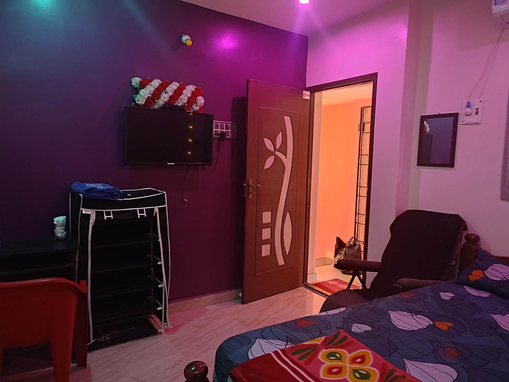 Blue Diamond Apartment Ченай Екстериор снимка